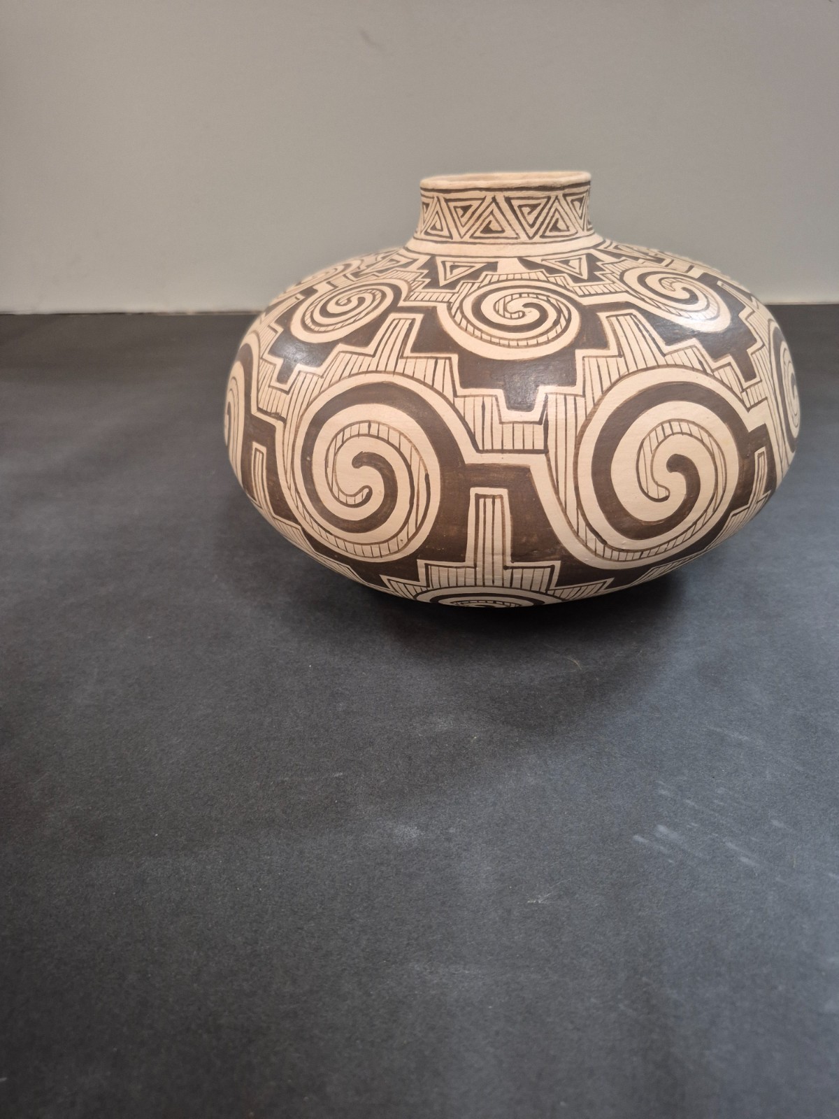 Large Native American Pottery by L. Meganz