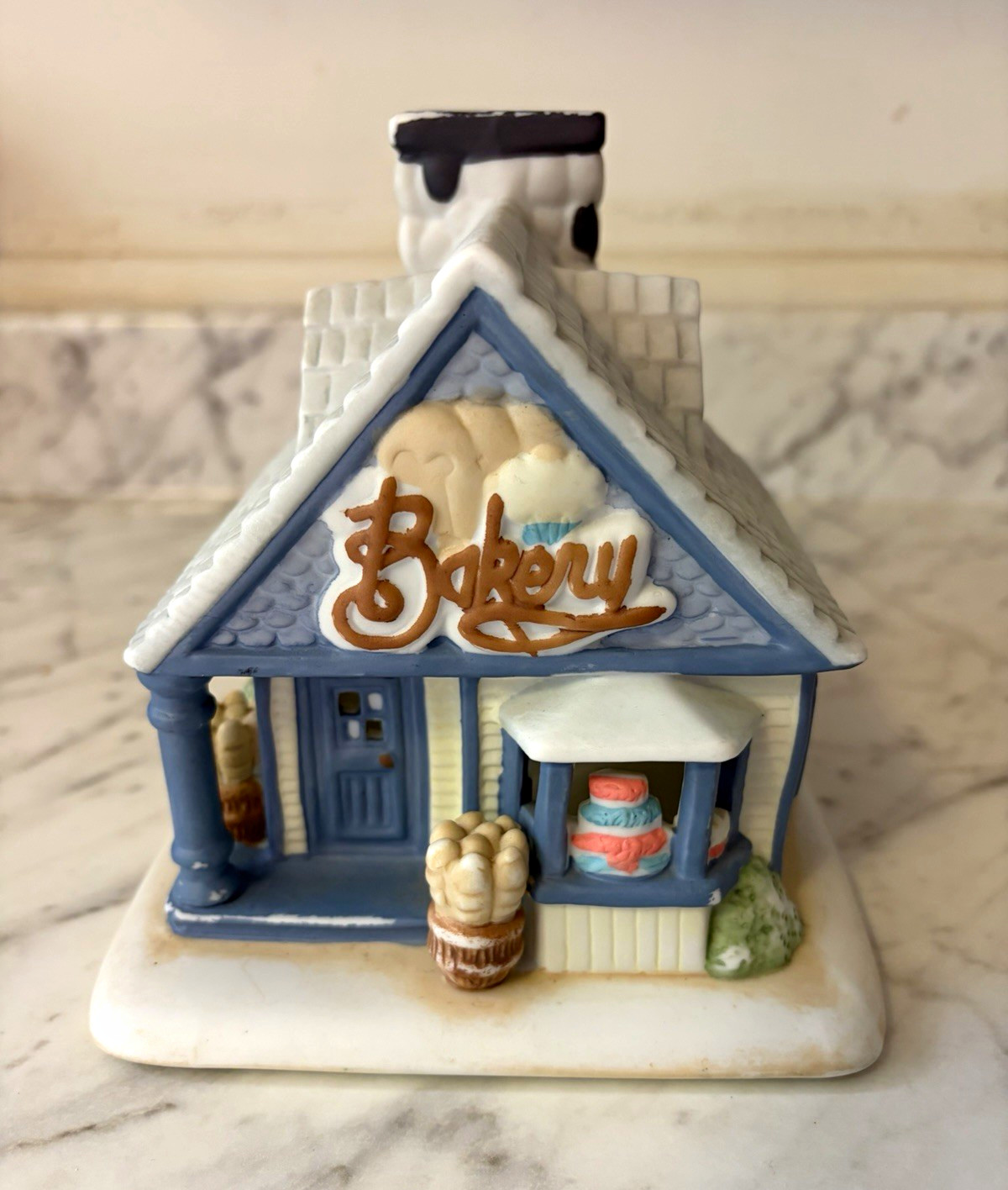 PartyLite Village Bakery House Ceramic/Porcelain Candle Holder 5\