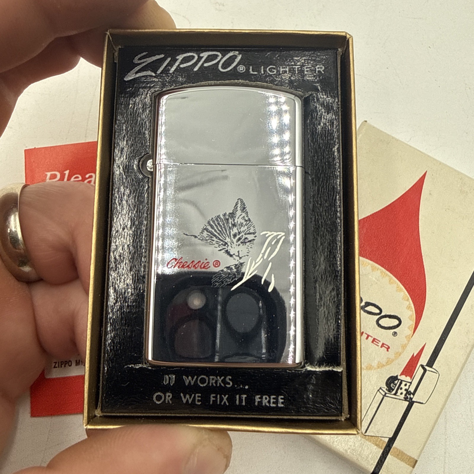 VINTAGE CHESSIE SYSTEM RAILROAD SLIM ZIPPO LIGHTER NEW IN BOX NEVER FIRED