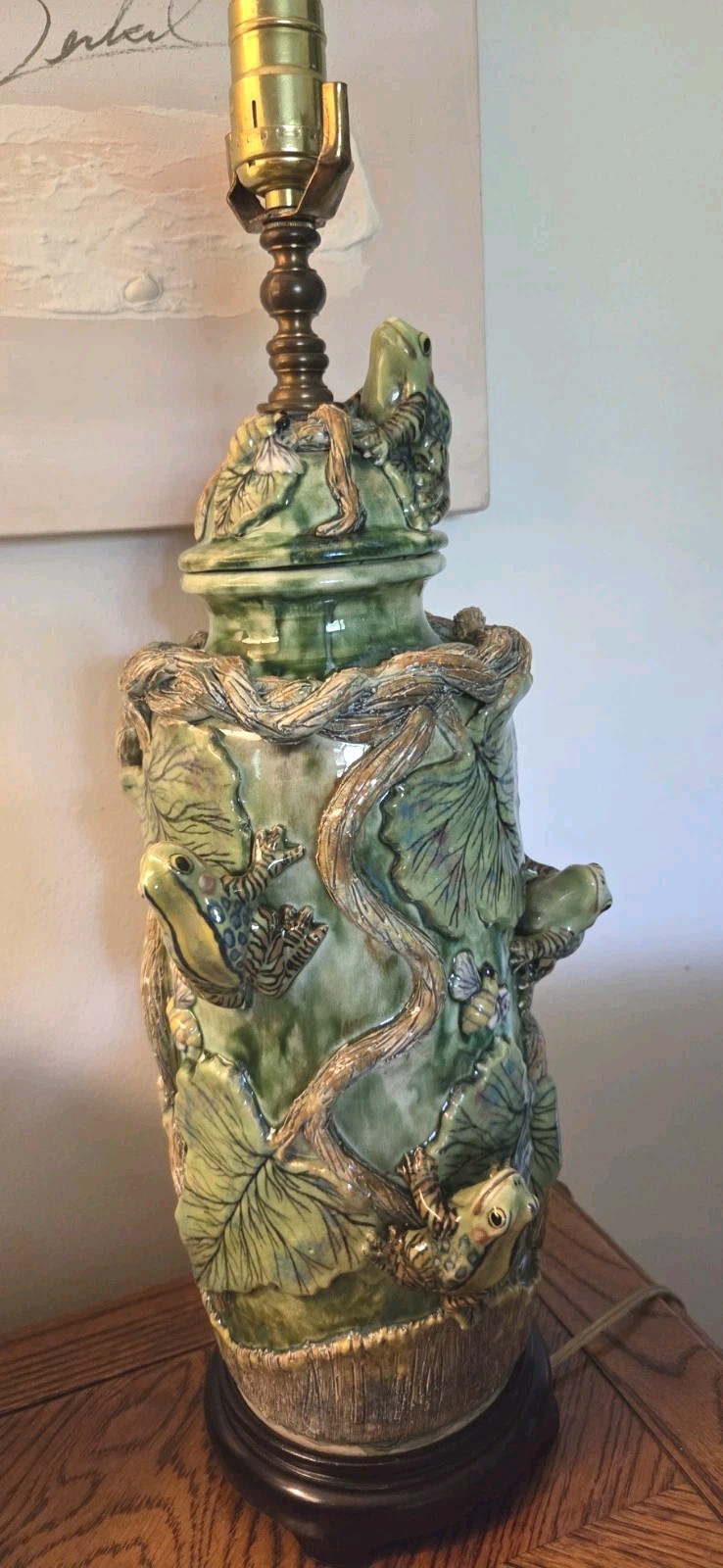 Vtg Majolica Palissy Ceramic FrogBeeLilyPad Lamp Macario Covarrubias Signed