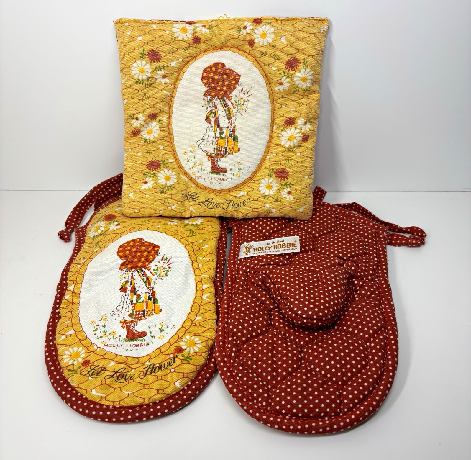 Vintage 70’s Holly Hobbie Oven Mitt & Potholders Country Cottagecore Brown 3 pc