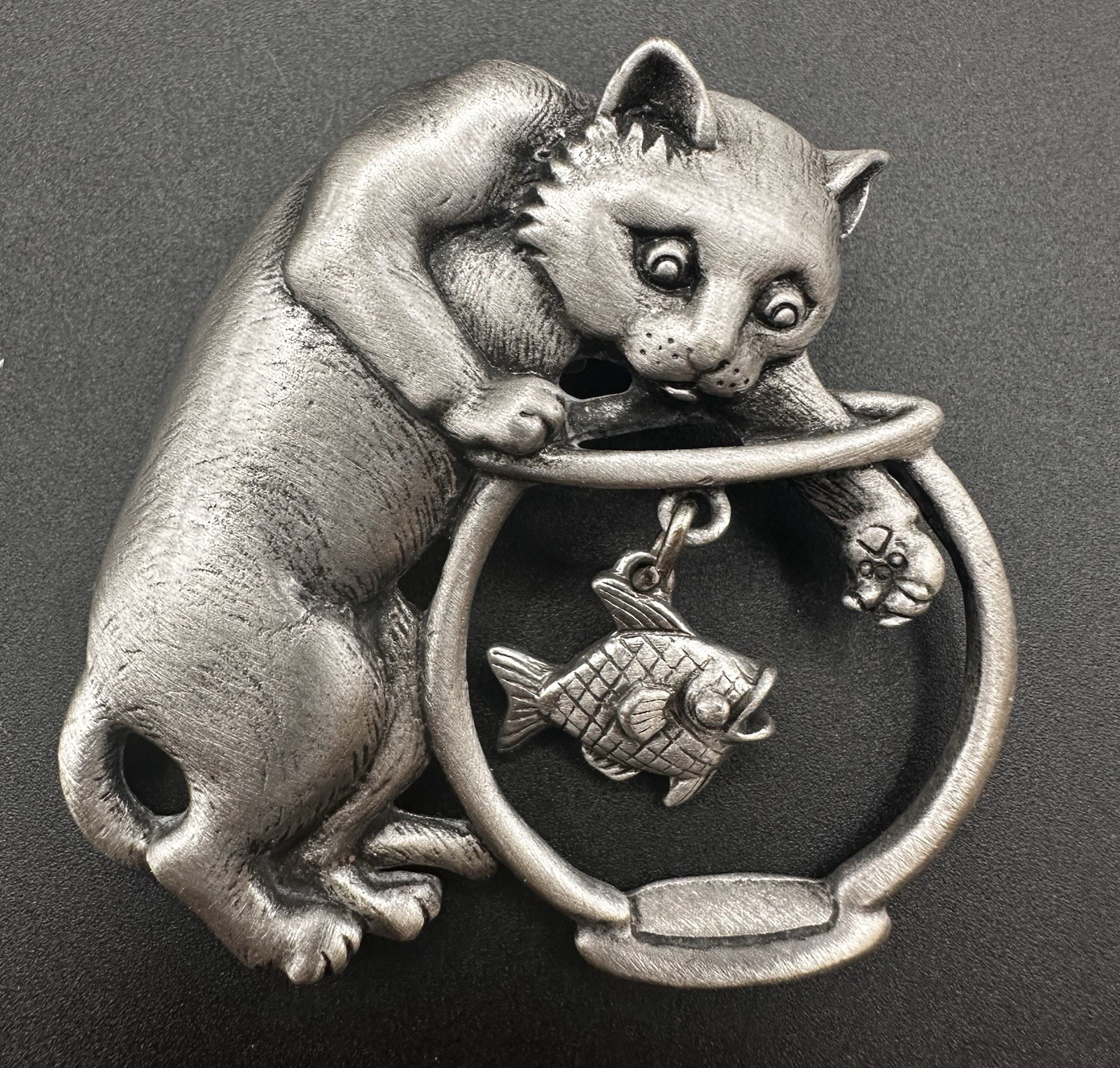 Vintage JJ Pewter Cat with Fish Bowl Brooch Pin Vintage JJ Pewter Cat with Fish Bowl Brooch Pin