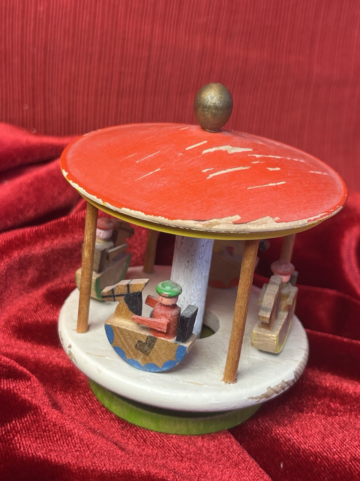Carousel Wood Doll Size Vintage Miniature Erzgebirge Merry Go Round East Germany
