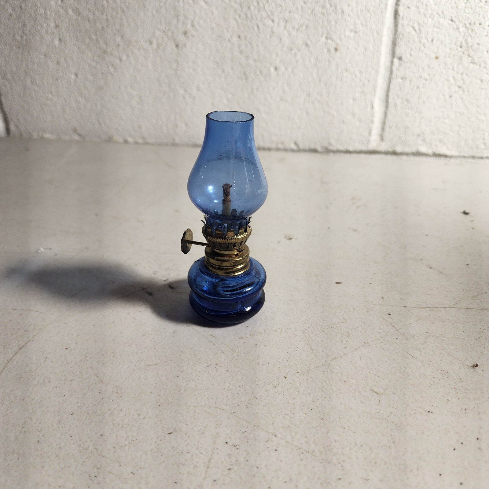 Miniature Cobalt Blue Glass Oil Lamp Vintage 3 7/8\