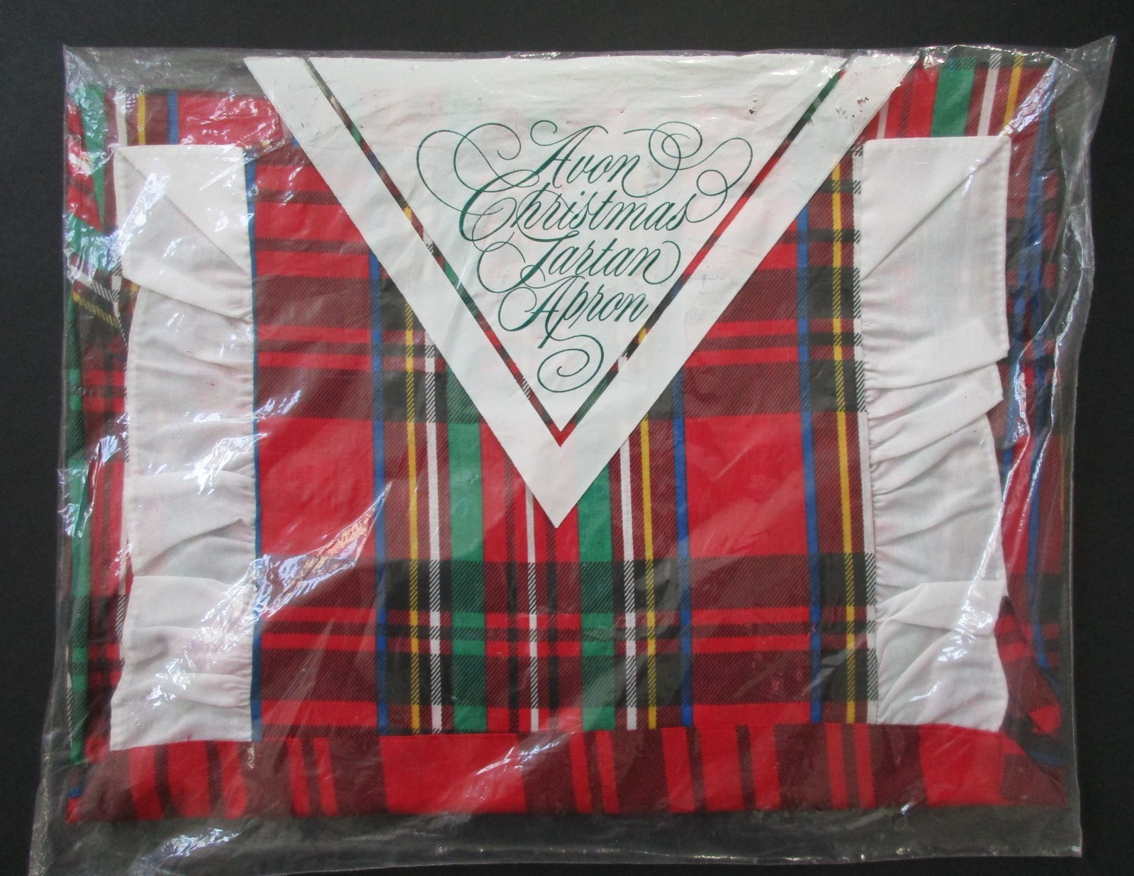 Vintage Avon Tartan Plaid Christmas Apron Ruffles Red Green & Blue NIP USA Made