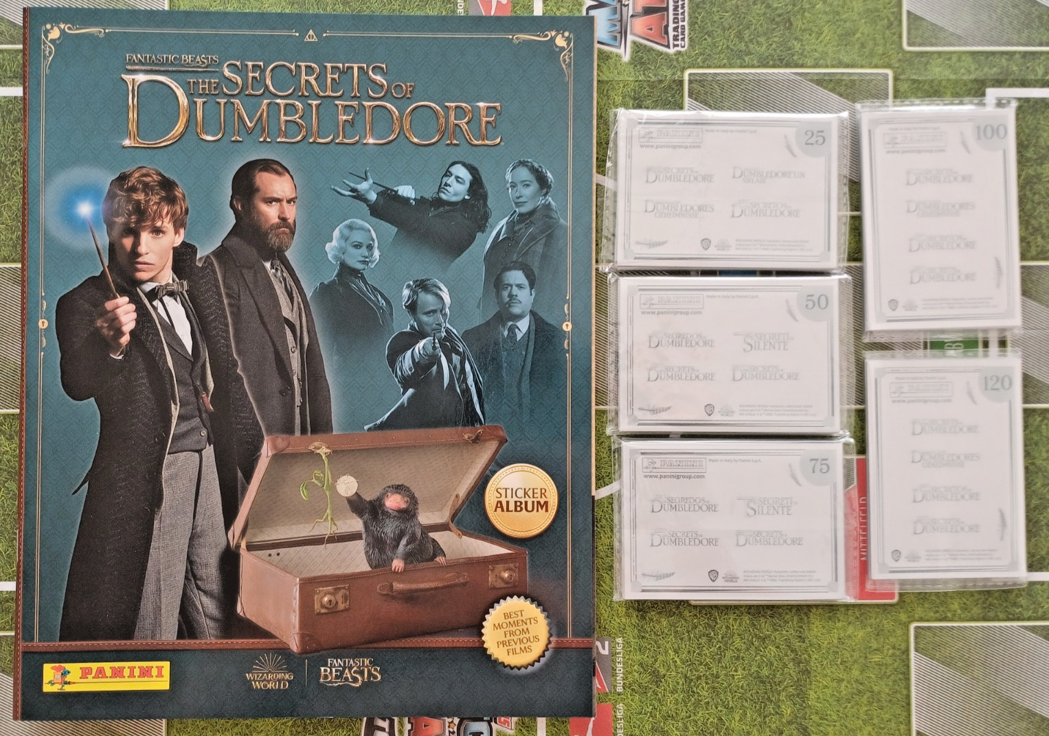 PANINI Fantastic Beasts - The secrets of Dumbledore - STICKERS + CARDS ALBUM ENG
