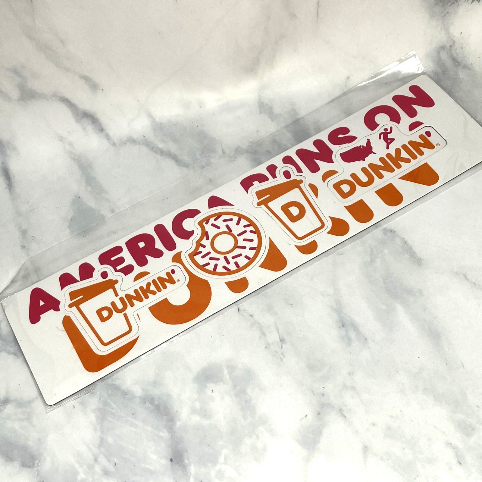 America Runs on DUNKIN 2025 New Magnets 5 in 1 **FREE GIFT W/PURCHASE**