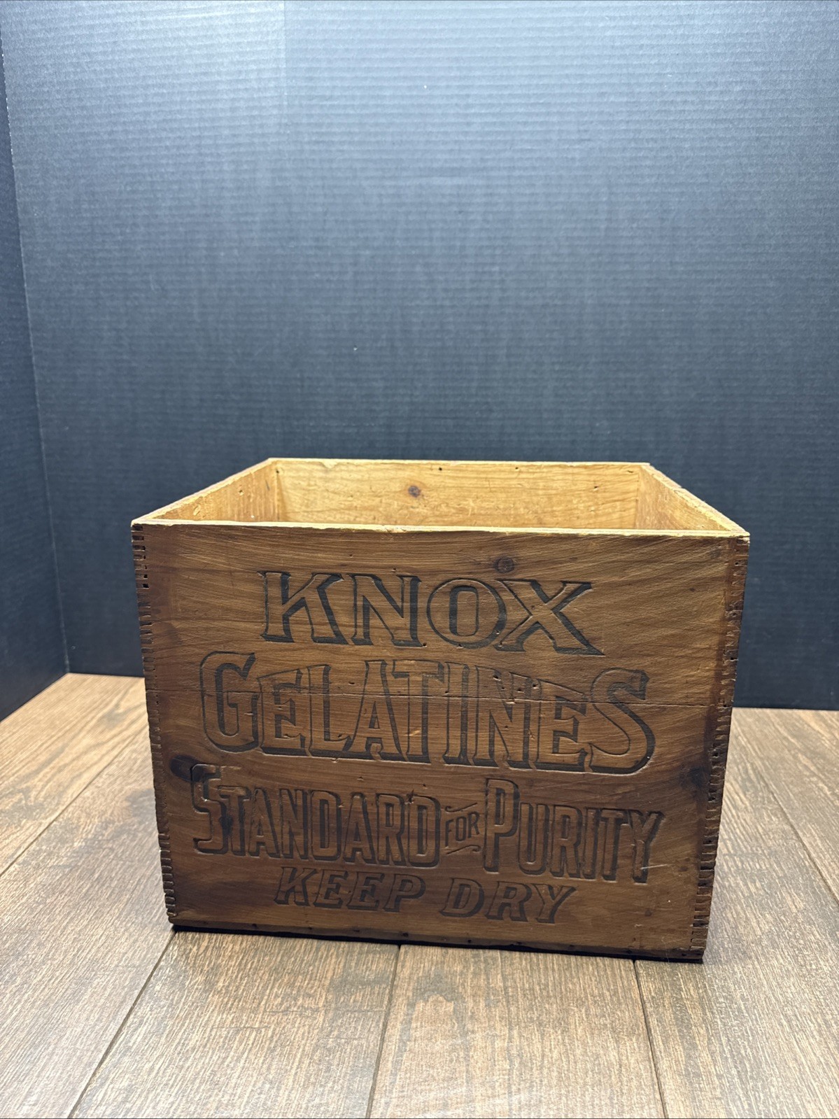 Vintage KNOX CELATINES Wooden Crate Box - Standard For Purity Keep Dry -