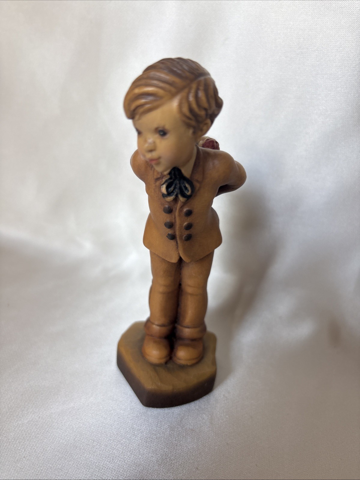ANRI Sarah Kay A Young Man\'s Fancy Wood Carving Figurine Italy 4 3/4\