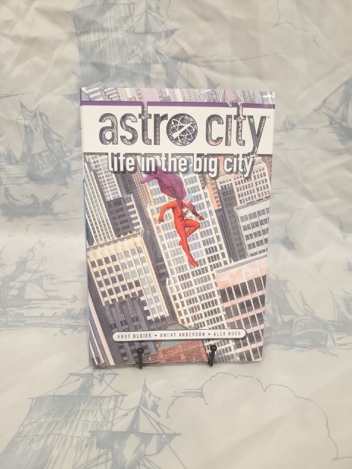 Astro City Life in the Big City 2011 Hardcover Kurt Busiek