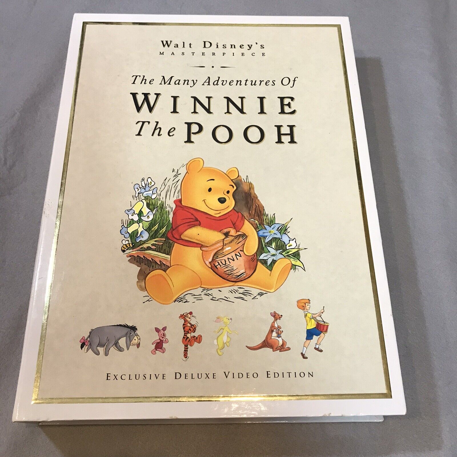 1996 The Many Adventures of Winnie the Pooh Exclusive Deluxe Video Ed Disney