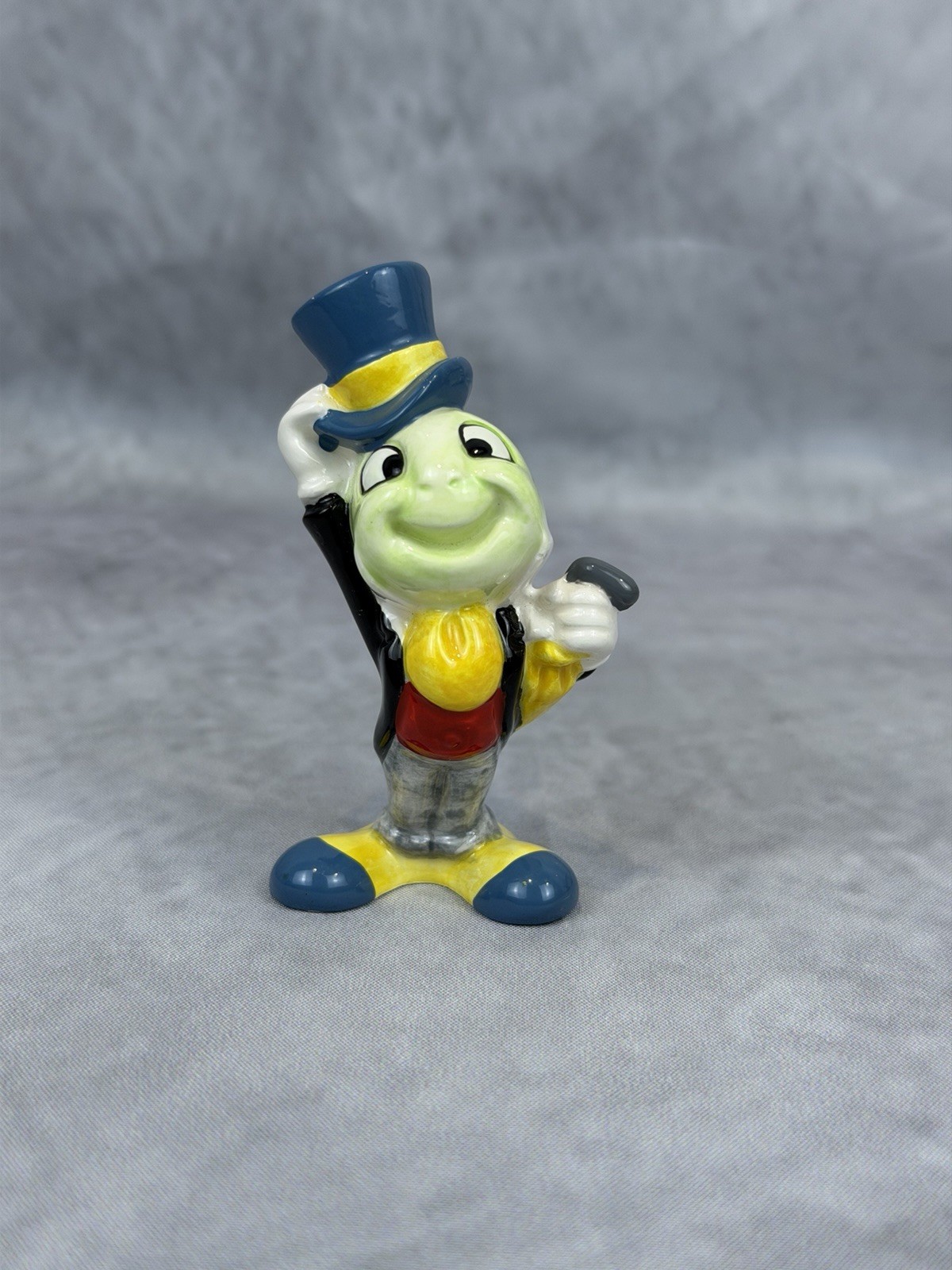 Disney Jiminy Cricket Figurine Malaysia - Disney Franchise Collectible Figure