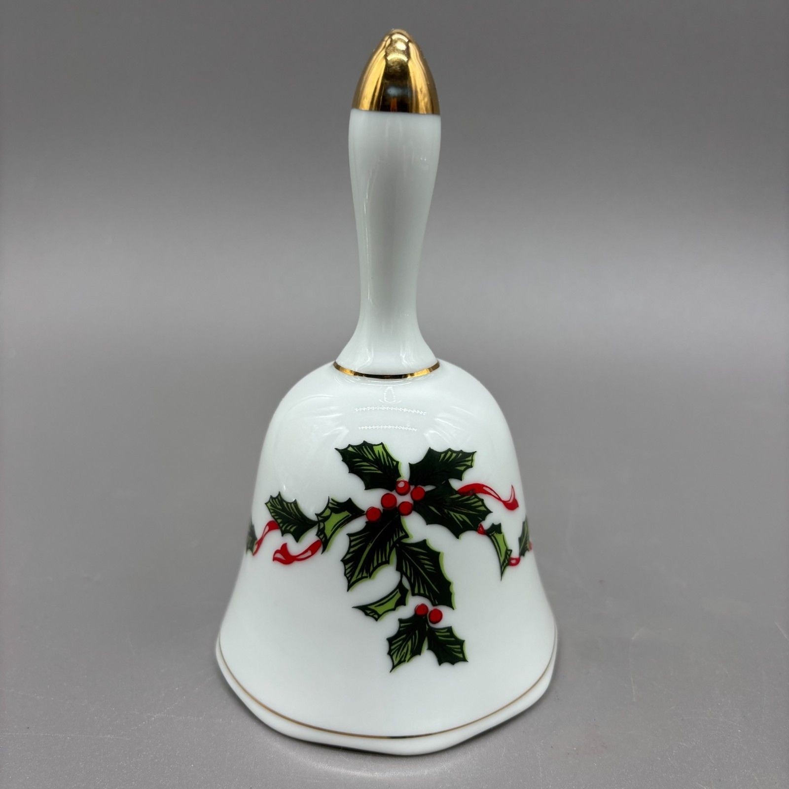 Vintage Lefton Japan Christmas Bell Holly Berries Hand Painted Gold Trim 03035