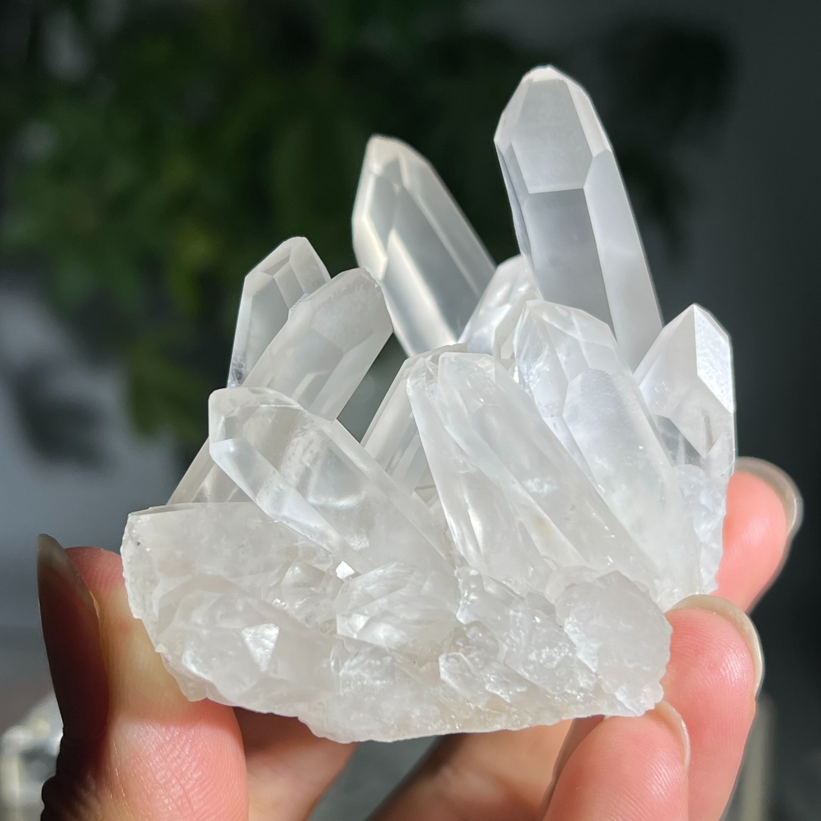 107g Small Natural White Clean Quartz Crystal Cluster Mineral Specimen Healing