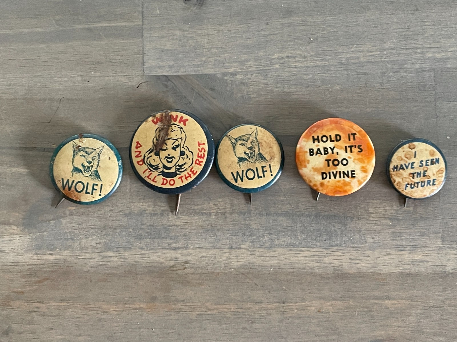 Vintage 1940'S Lot of 5  Pinback Buttons