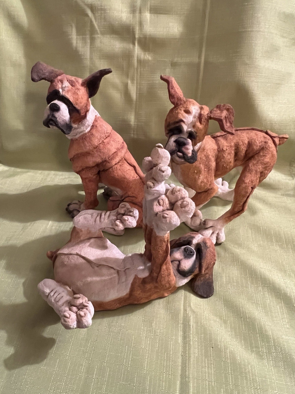 DOG-PUPPY-BOXER- “ A BREED APART” FIGURINE, DECOR, STATUE, SET OF 3. “ MINT ” DOG-PUPPY-BOXER- “ A BREED APART” FIGURINE, DECOR, STATUE, SET OF 3. “ MINT ”