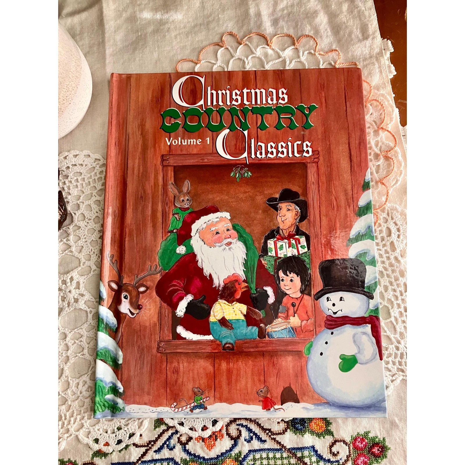 1996 First Printing Christmas Country Classics Volume I, Vintage 90s Kids Book