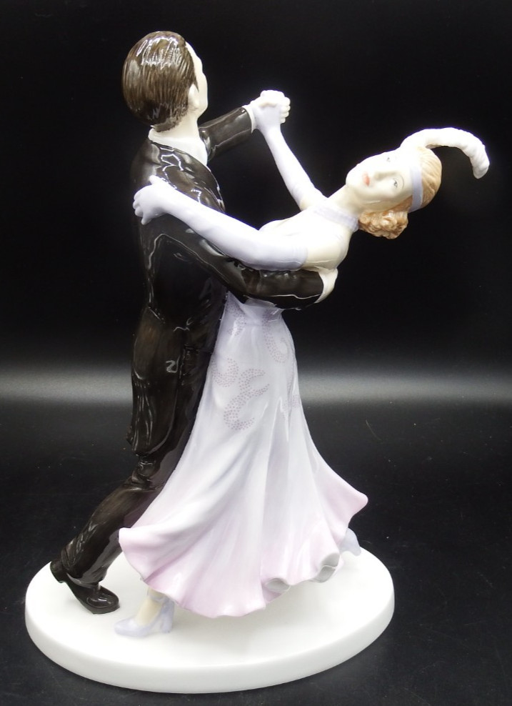 Royal Doulton Dance The Fox Trot Couple Figurine HN5445 NEW #1050/1500 SIGNED Royal Doulton Dance The Fox Trot Couple Figurine HN5445 NEW #1050/1500 SIGNED