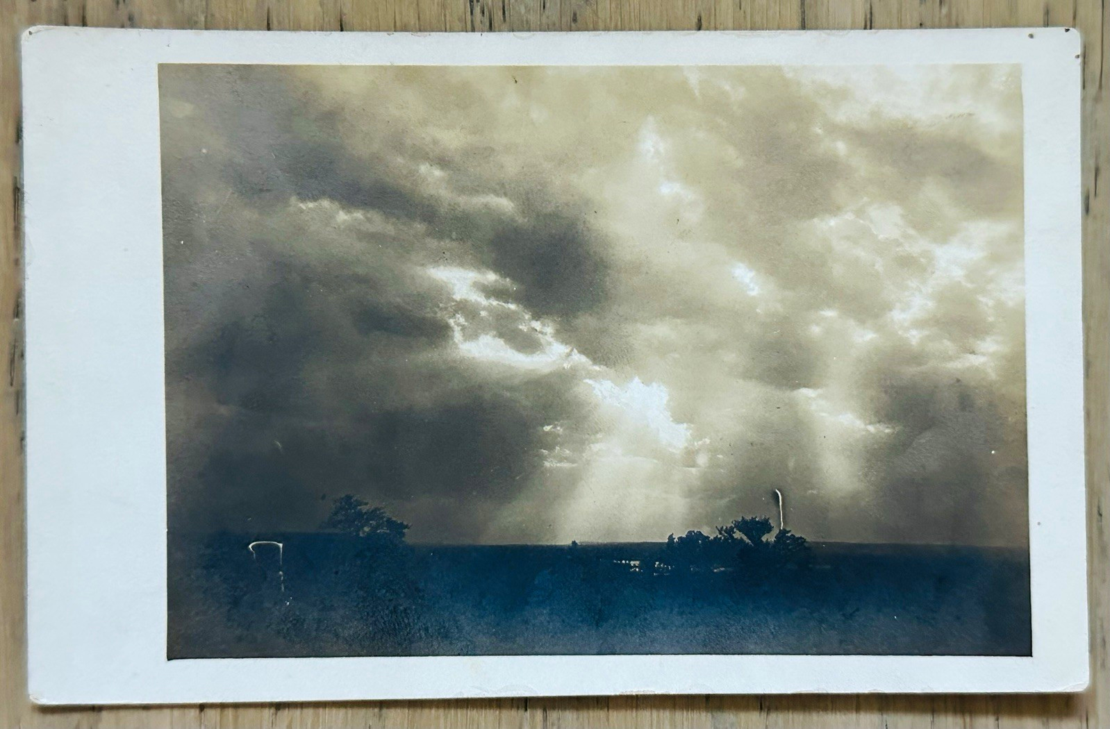 VTG RPPC Dramatic Storm Clouds Sunbeams Sky Artistic Photo AZO UNPOSTED 1910s VTG RPPC Dramatic Storm Clouds Sunbeams Sky Artistic Photo AZO UNPOSTED 1910s