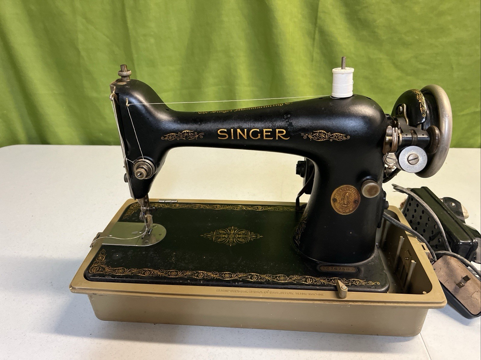 Vintage Singer Sewing Machine  Model 66 Electric 1929 Elizabethport New Jersey
