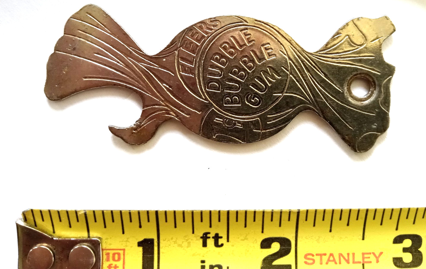 FLEER\'S DUBBLE BUBBLE GUM Metal Advertising Soda Beer Bottle Opener