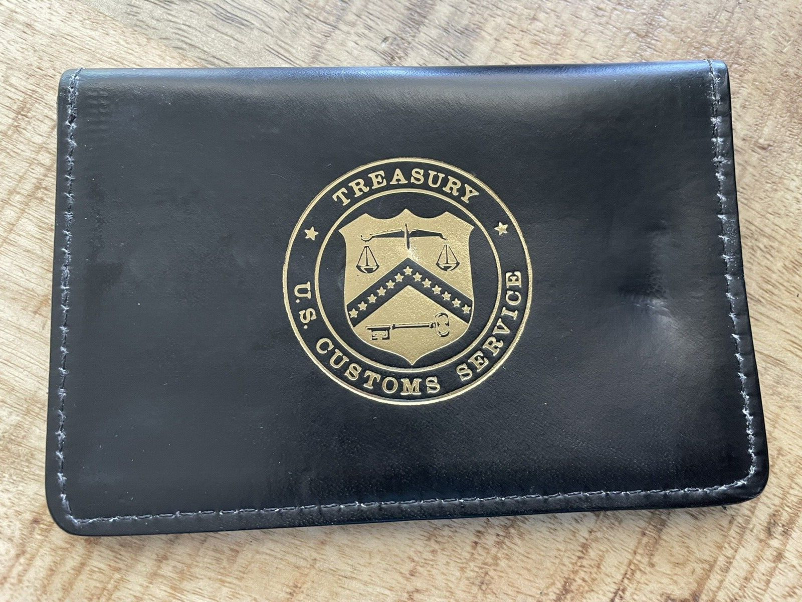 RARE Vintage US Customs Service Wallet ID Credential Badge Holder Treasury Dept.