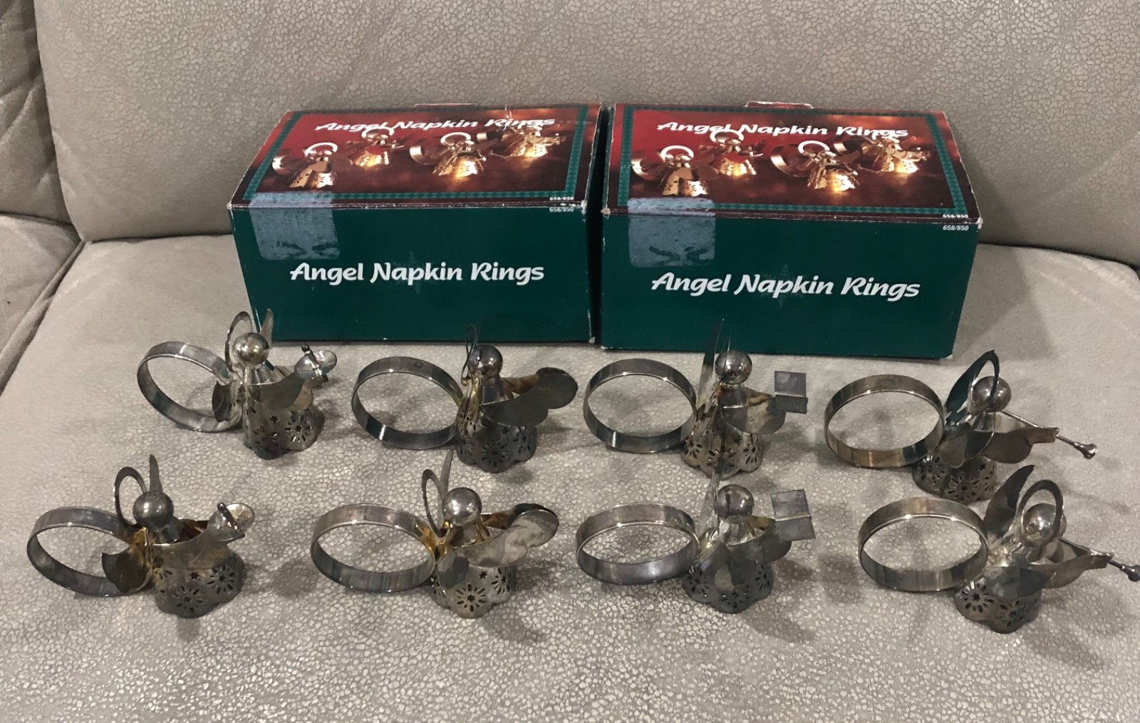 VTG.1994 Dayton Hudson Co. SILVER PLATED Angel Napkin Rings set of 8(orig. box) VTG.1994 Dayton Hudson Co. SILVER PLATED Angel Napkin Rings set of 8(orig. box)