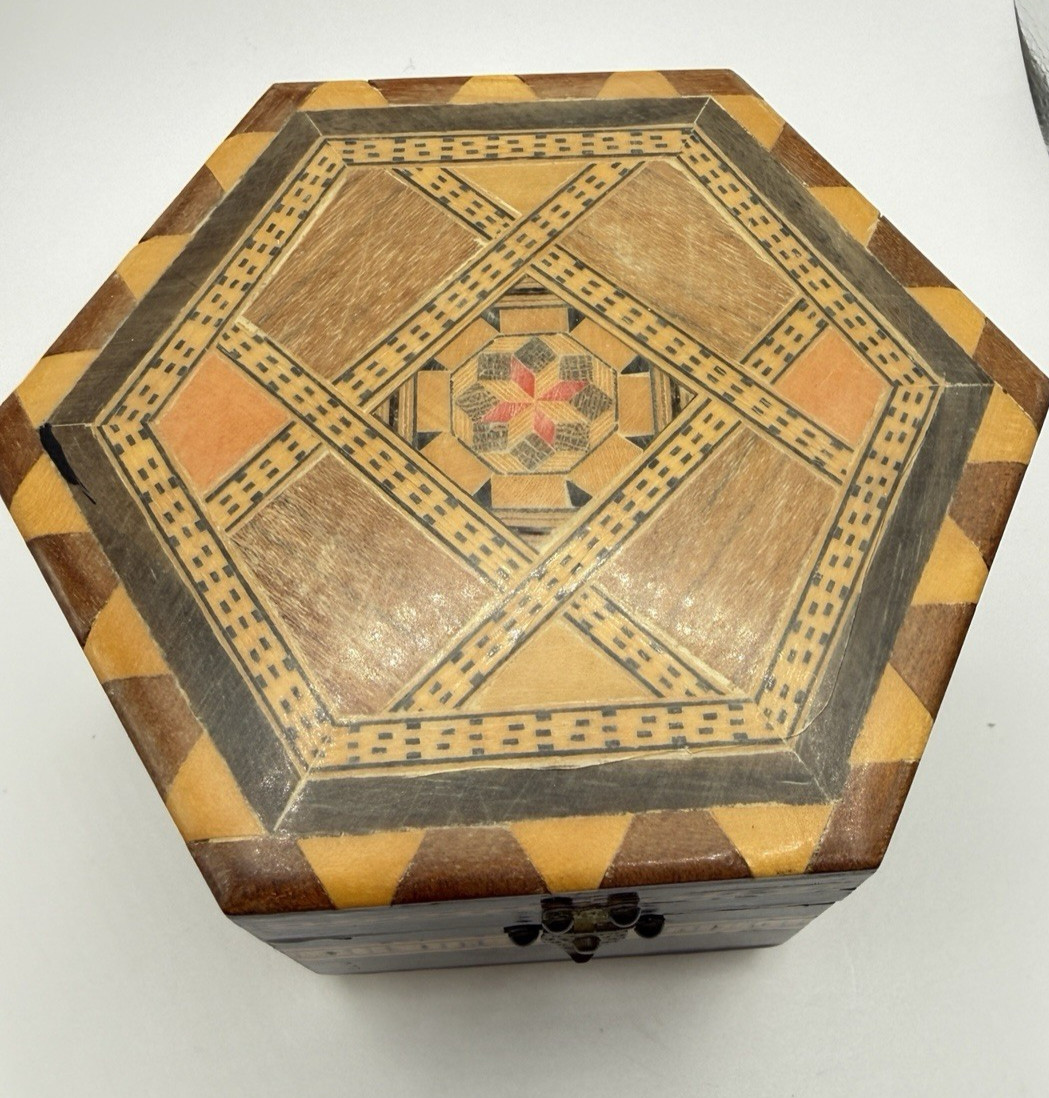 VINTAGE Miguel Laguna Jewelry Music Box Inlaid Wood Mirror Works Plays Granada