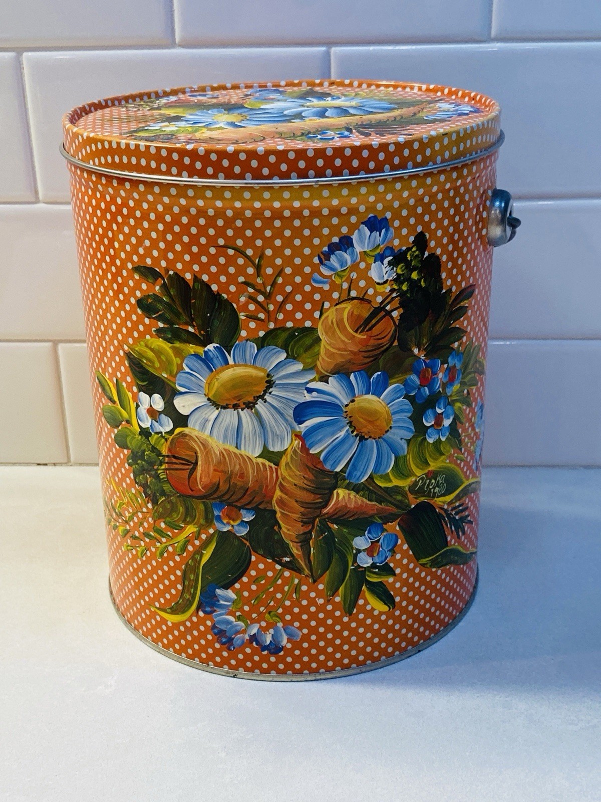 Vintage 1980 Signed PIPKA Hand Painted Toleware Tin Pail Bavarian Folk Art 8.5x6