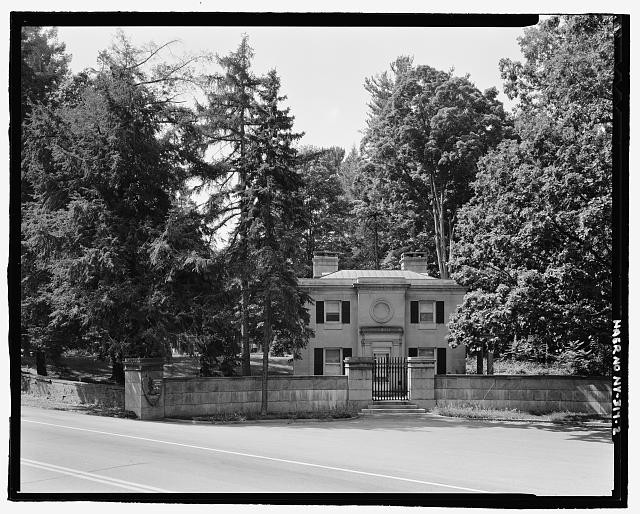 Photo:Hyde Park NY Vanderbilt Mansion Gatehouse 1930s Entrance Road