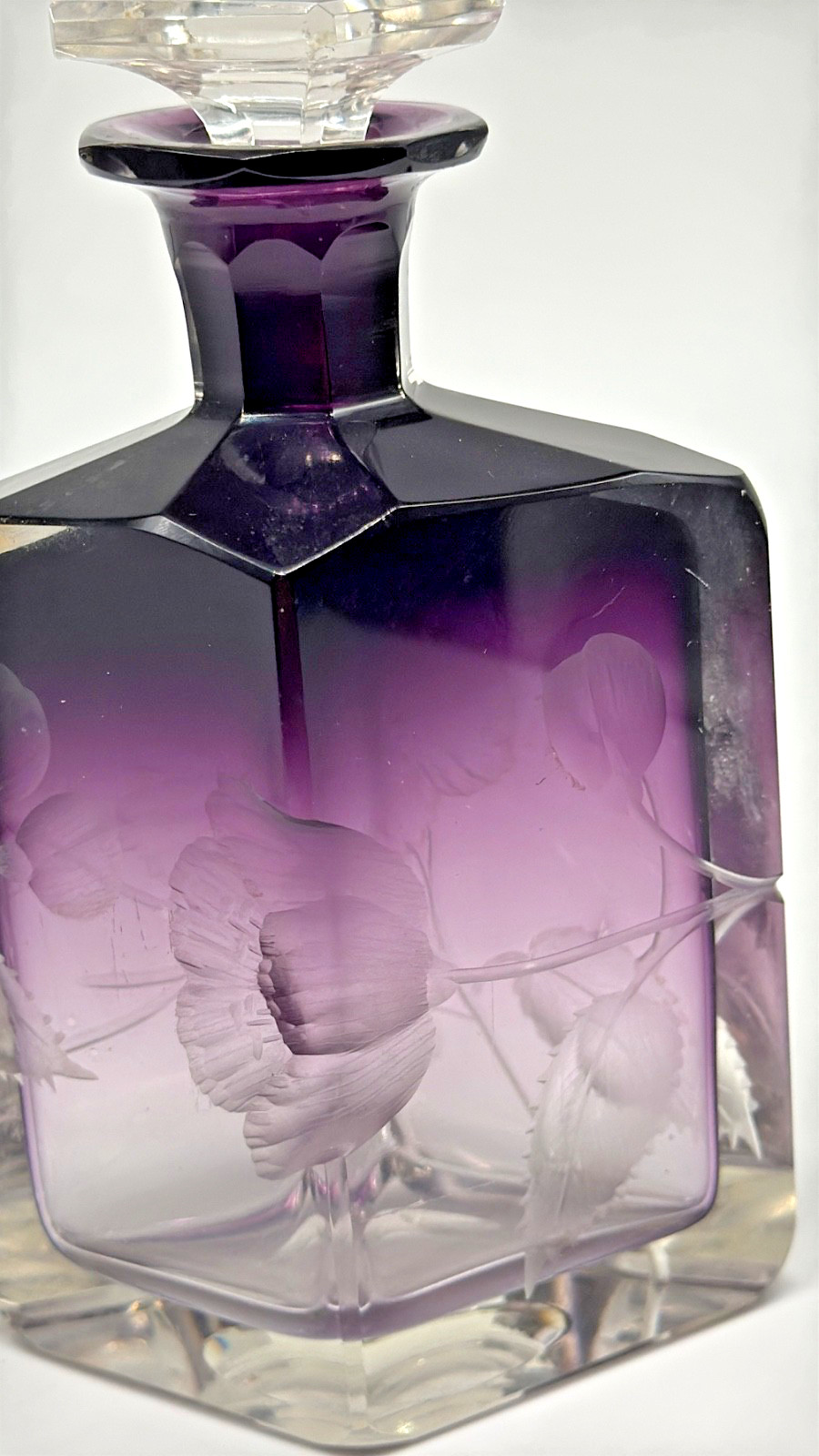 Antique Moser Karlsbad Art Nouveau Intaglio Engraved Crystal Perfume Bottle Stop