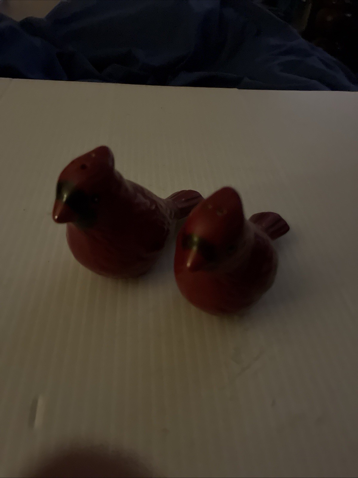 Red Cardinal Bird Salt & Pepper Shakers Set (2) Porcelain Ceramic Figurines