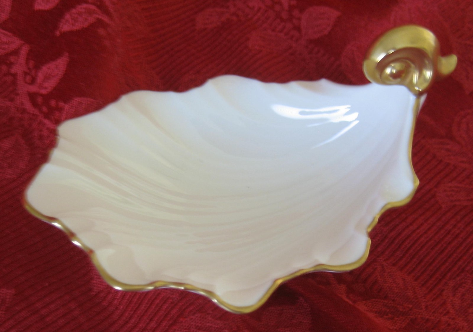 Mikasa Ivory Bone China Narumi Japan Nautilus Shell Small Candy Dish 24K Trim