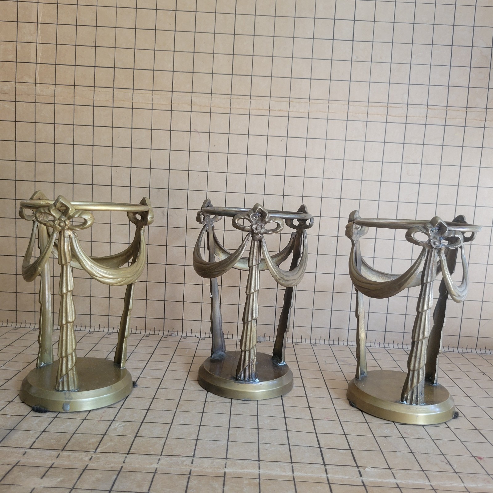Set of 3 Hosley Vintage Floral Victorian Rose Vase w/ Stand Brass Finish...