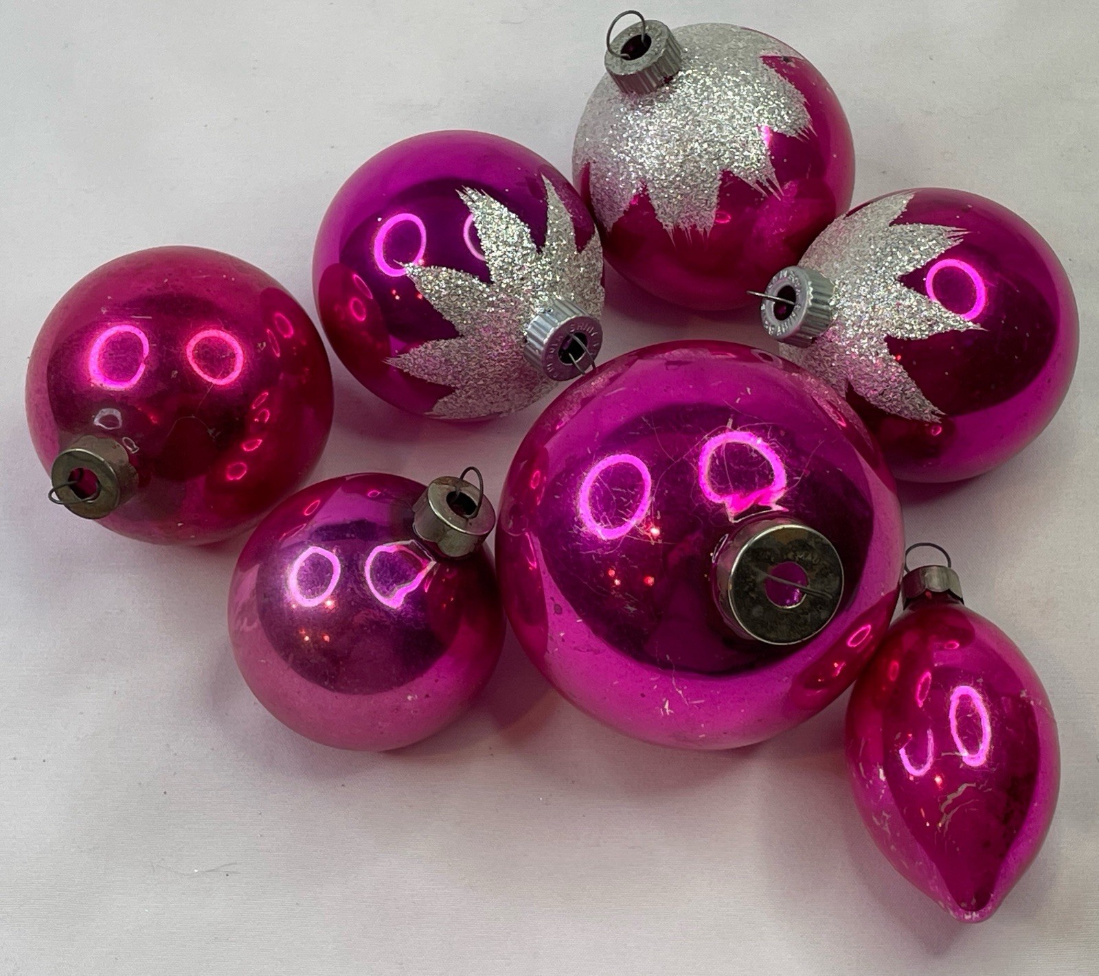 Mixed Lot Of 7 Vintage Shiny Brite Pink Fuchsia Ornaments 4 US of A Metal Caps