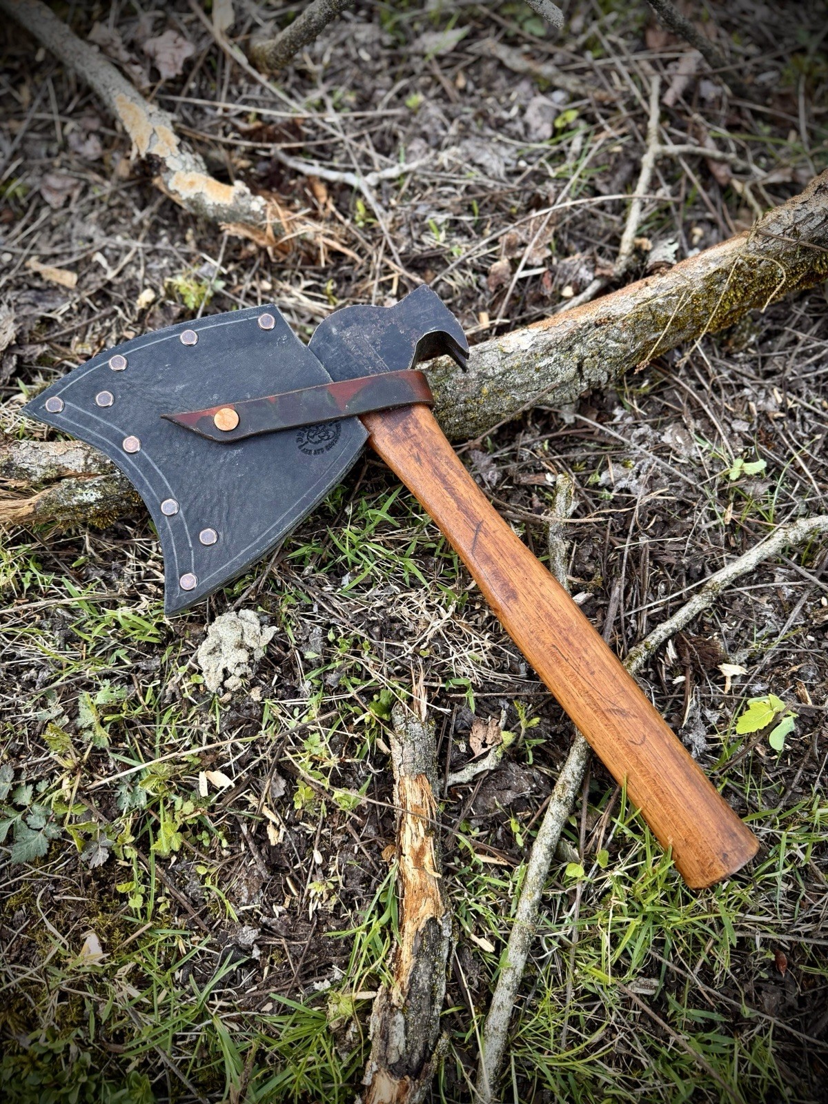 Vintage Restored True Temper Claw Hatchet with Handmade Leather Sheath