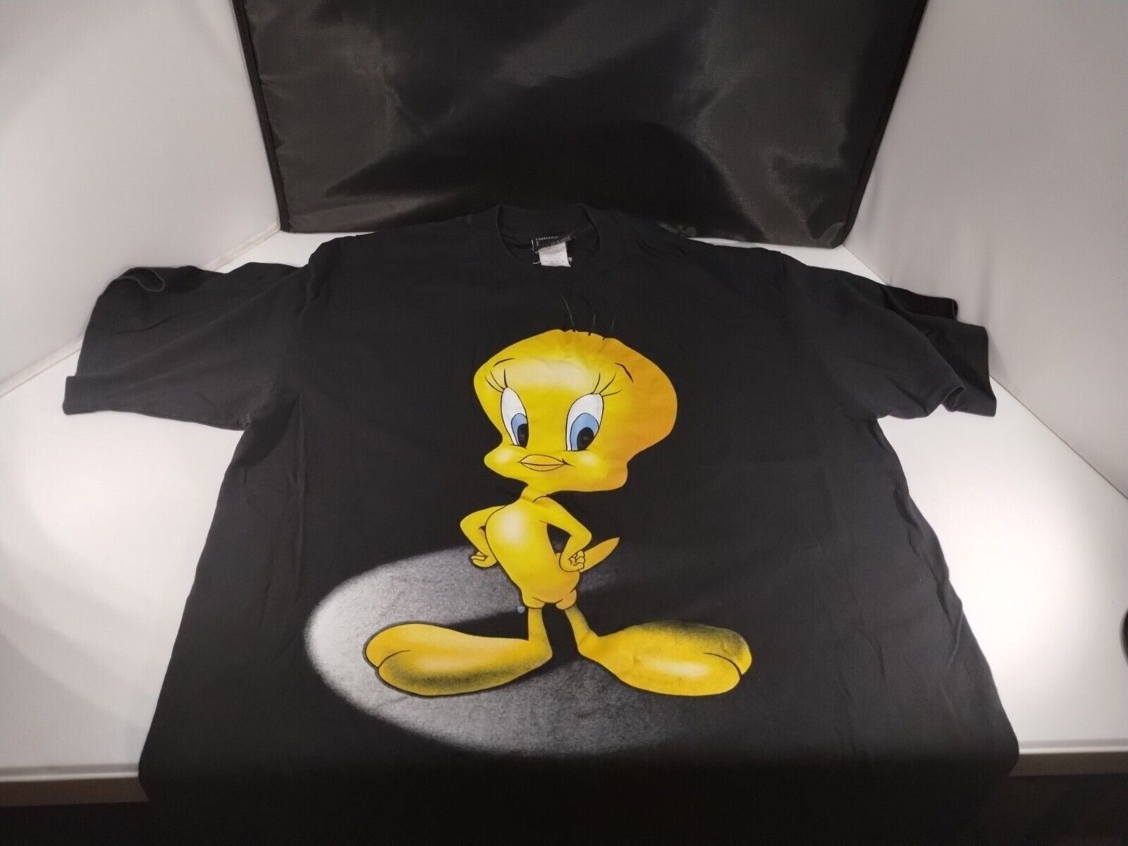 Vintage 1998 Looney Tunes Tweety Bird T-Shirt 