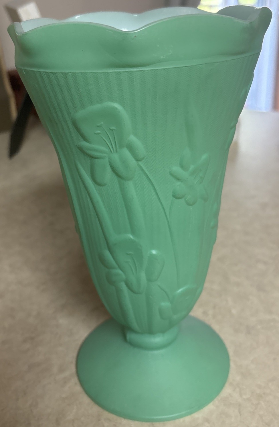 Vintage Jeannette Glass Co Iris and Herringbone Green 9\