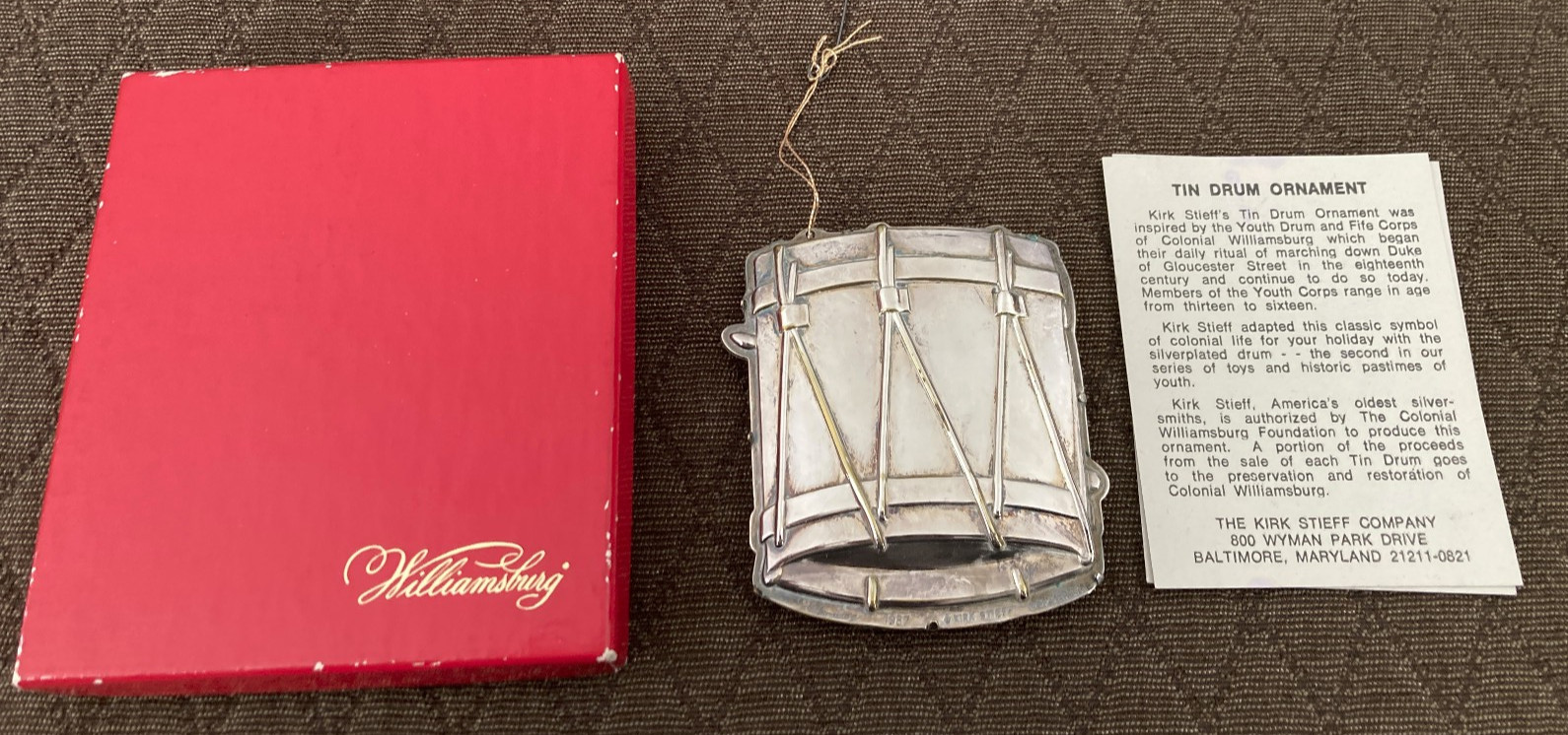 Vintage Colonial Williamsburg 1987 Kirk Stieff Tin Drum Silver Plated Ornament