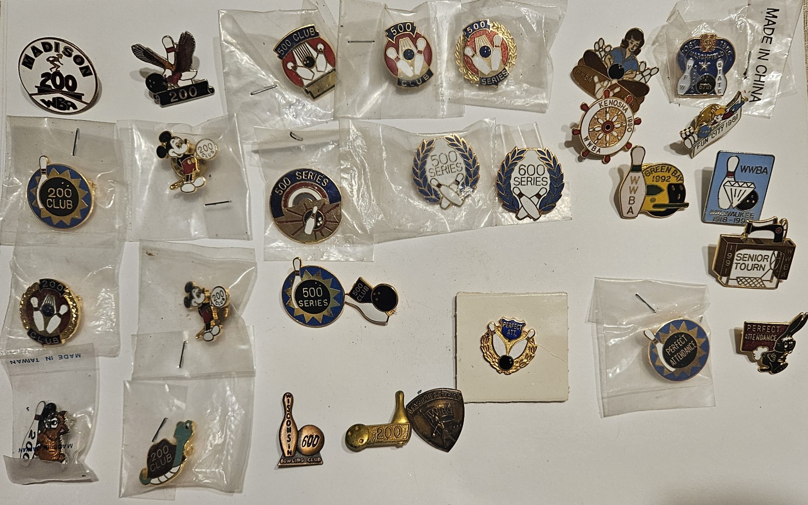 Vintage Lot Of 29 Mostly Women\'s Bowling Association / Pins - WWBA Bowl Lapel
