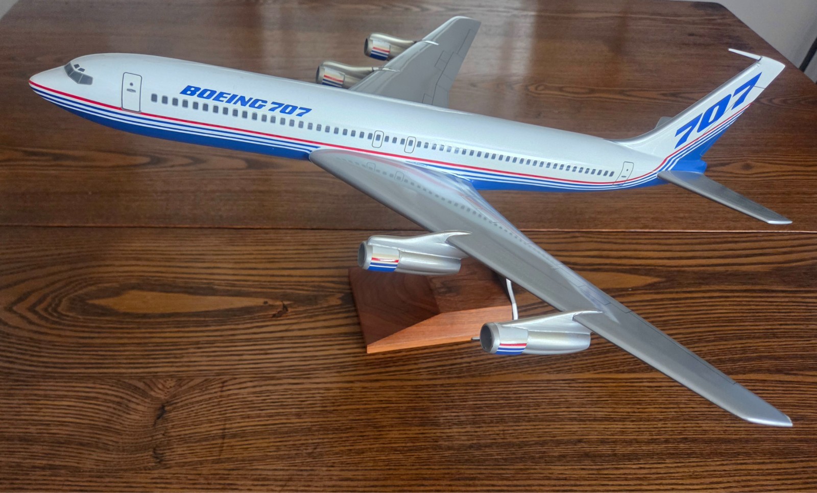 Rare 1980s 1/100 Wesco Models Boeing 707 House Colors Desktop Airplane