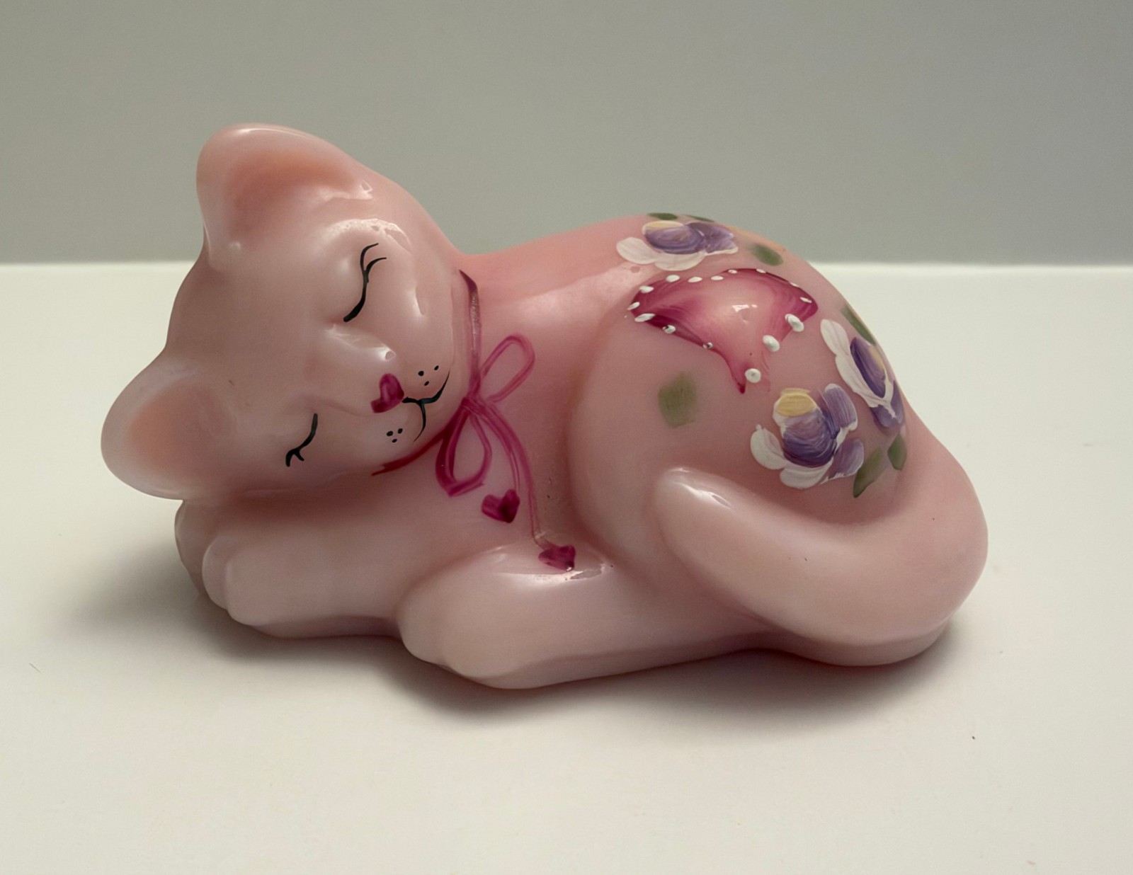 Hand-painted pink Fenton glass cat figurine