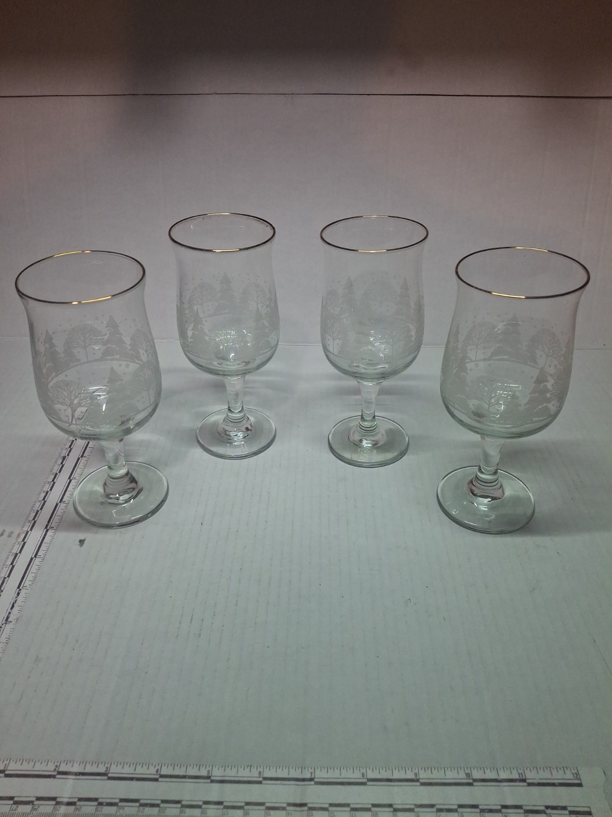 Vtg Arbys Frosted Winter Pine Tree Wine Goblets Glasses Christmas Libbey Set 4 Vtg Arbys Frosted Winter Pine Tree Wine Goblets Glasses Christmas Libbey Set 4