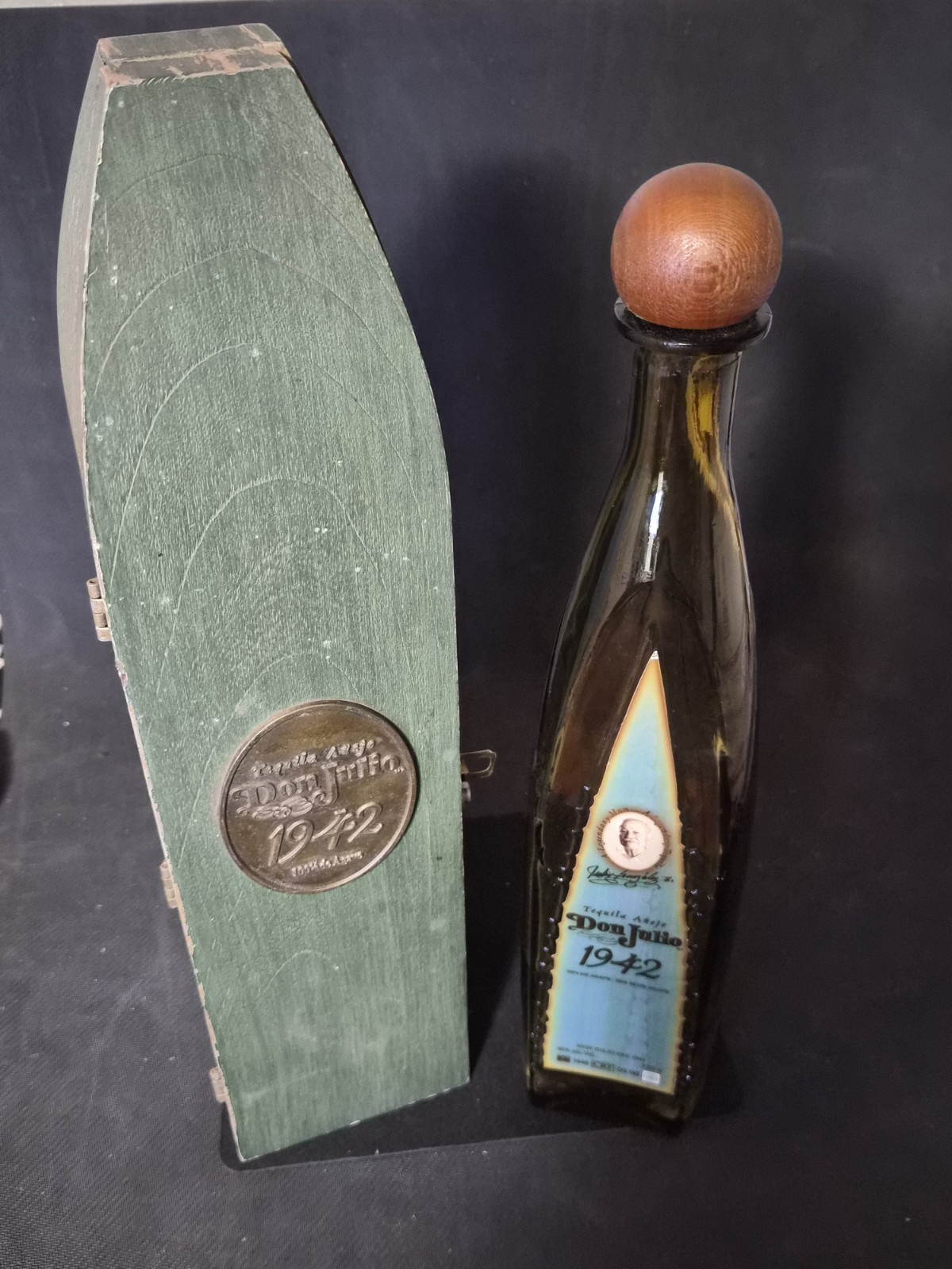 Vintage 1942 Don Julio Green Coffin Box With Empty Bottle