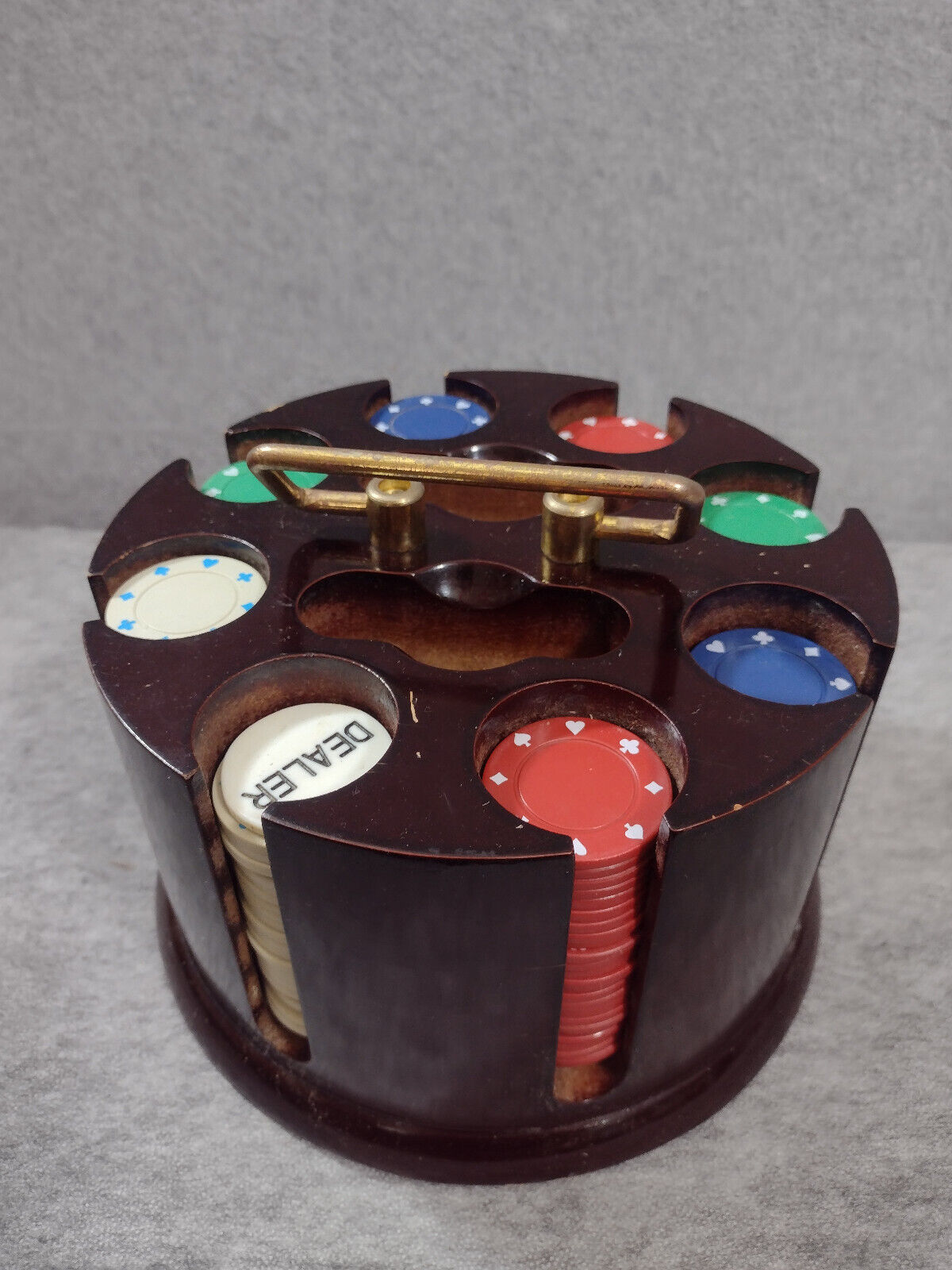 Vintage Spinning Wood Carousel Poker Chip and Card Caddy 200 multicolor chips