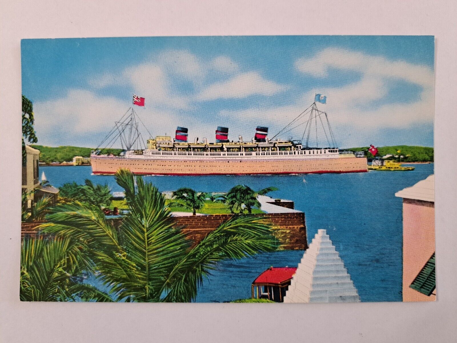 Postcard The Queen Of Bermuda Hamilton Harbour Boat