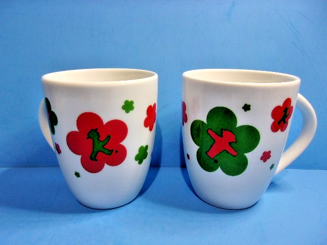 Ampelmann Coffee Cup Mug Set Berlin Germany Daisy Flowers Red Green Man 1970\'s
