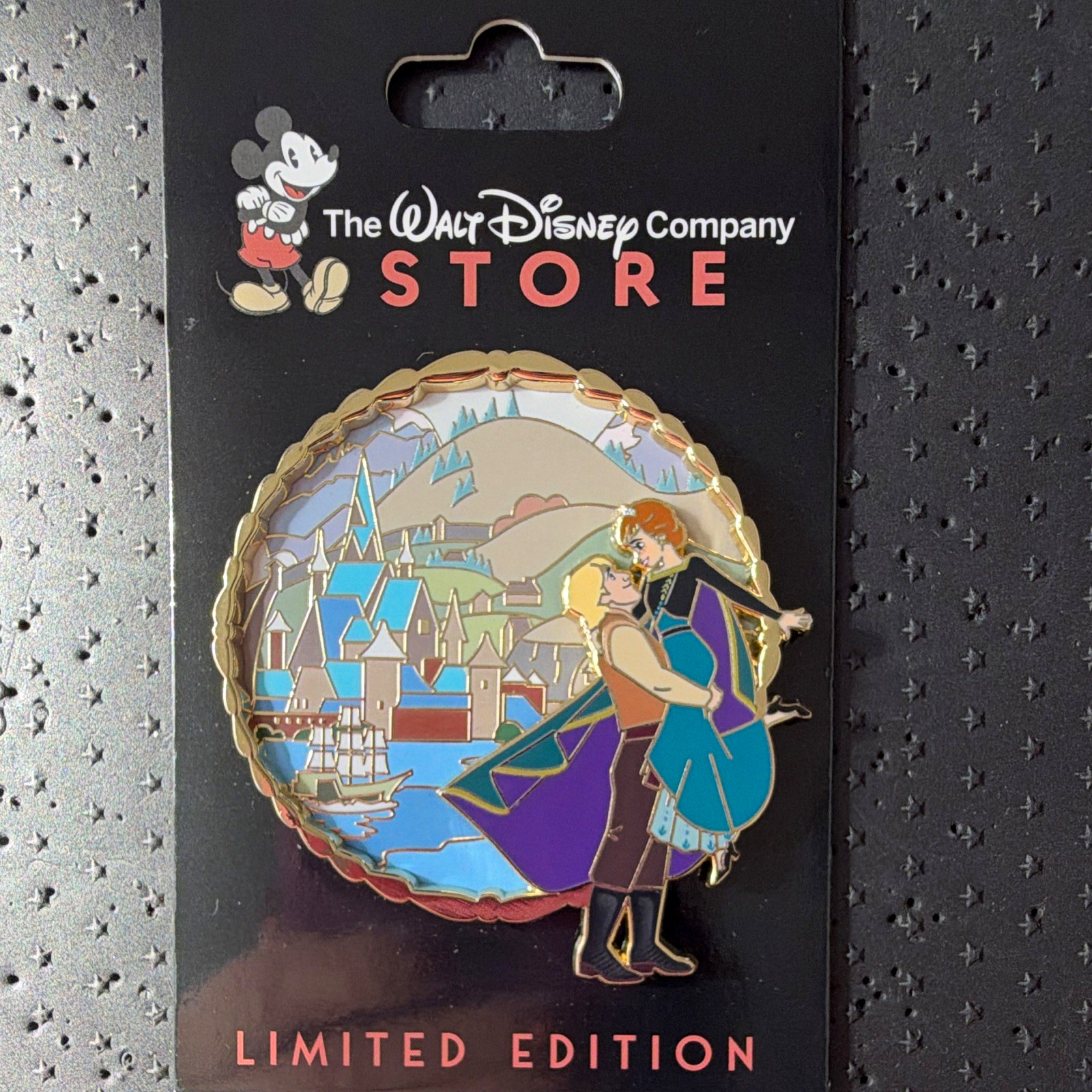 Disney 2024 DEC Fairytale Dancing Frozen Anna and Kristof LE 300 Pin