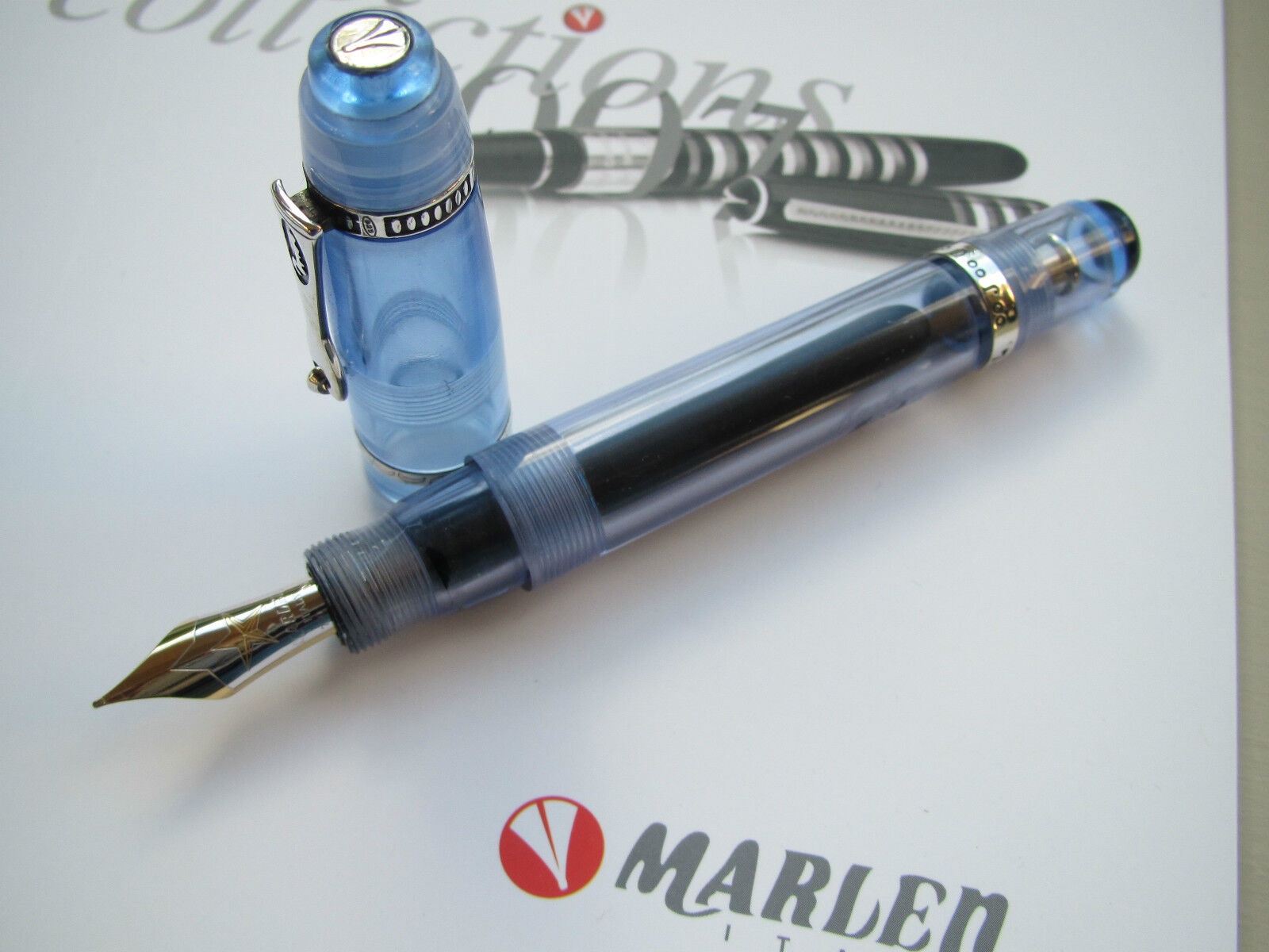Marlen Journal Blue Demonstrator Medium 18kt gold nib fountain pen Mint