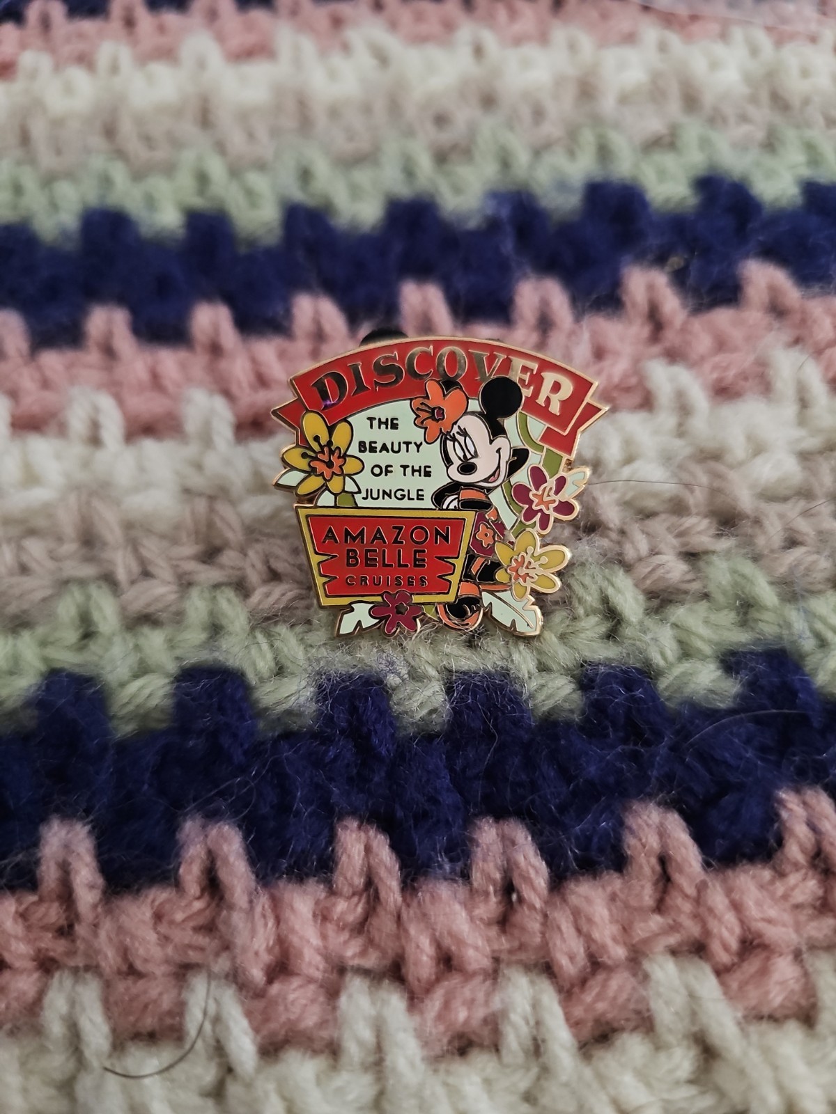Minnie Mouse Jungle Cruise Amazon Belle Cruises  DLR 2008 Disney Pin 58975